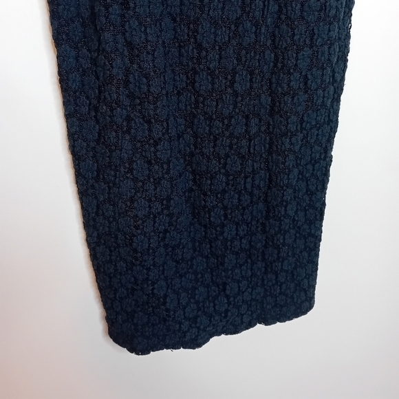 Silence + Noise Urban  Outfitter A-Line Off The Shoulder 3D Floral size Small - Picture 7 of 9